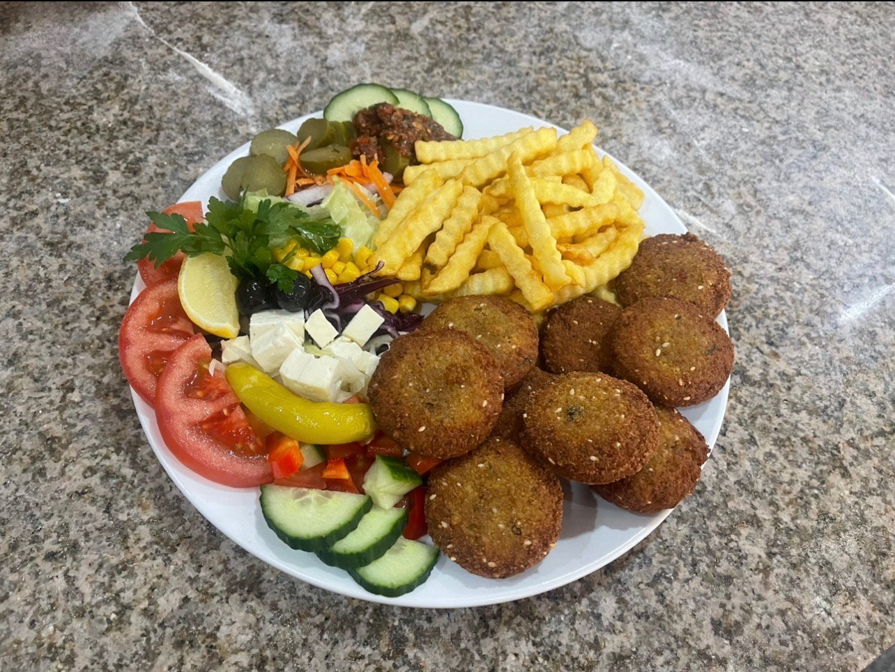 Falafel Teller